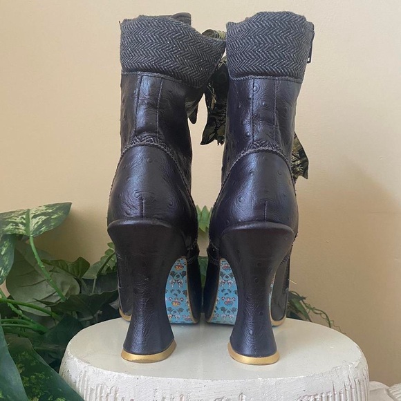 [SOLD] Rare Irregular Choice Boots - Picture 5 of 7